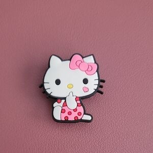 Hello‎ Kitty Croc Charm